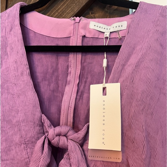 VICI Purple Front Tie Peplum Top - SZ Large NWT - Picture 3 of 3